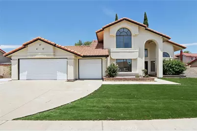 1122 W Galway Street, Rialto, CA 92377 - Photo 1