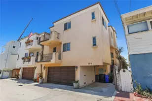 209 Crest Dr, Manhattan Beach, CA 90266 - Photo 1