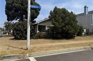 920 California St, Huntington Beach, CA 92648 - Photo 1