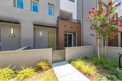 627 S Lyon, Santa Ana, CA 92705 - Photo 1
