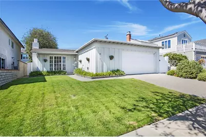 915 Driftwood Avenue, Seal Beach, CA 90740 - Photo 1
