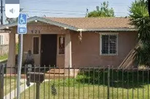 521 W Cherry St, Compton, CA 90222 - Photo 1