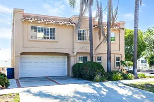 1078 W 10th St, San Pedro, CA 90731 - Photo 1