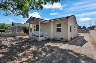 914 E O St, Wilmington, CA 90744 - Photo 1