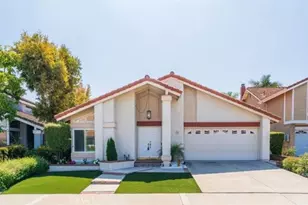 17 Kara E, Irvine, CA 92620 - Photo 1