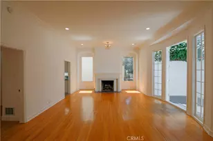 1014 N Doheny Dr, West Hollywood, CA 90069 - Photo 1