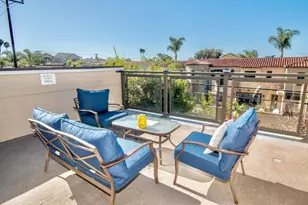 601 12th St, Huntington Beach, CA 92648 - Photo 1