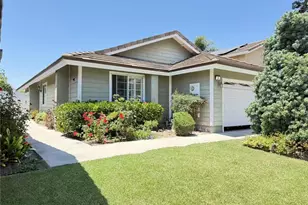 9 Petersburg, Irvine, CA 92620 - Photo 1