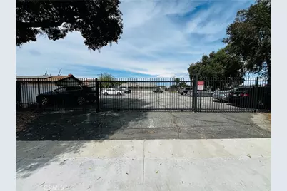1301 W I Street, Wilmington, CA 90744 - Photo 1