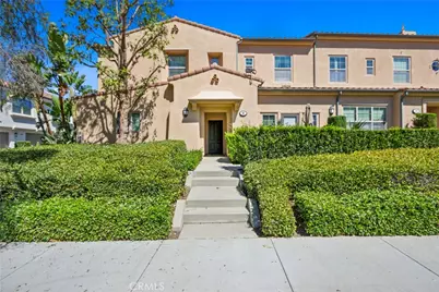 33 Iceberg Rose, Irvine, CA 92620 - Photo 1