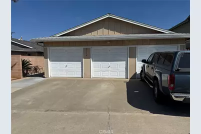 2714 Florida Street #B, Huntington Beach, CA 92648 - Photo 1