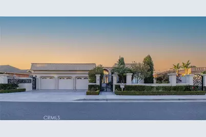 15 San Sebastian, Newport Beach, CA 92660 - Photo 1
