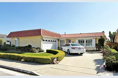 9812 La Cresta, Huntington Beach, CA 92646 - Photo 1