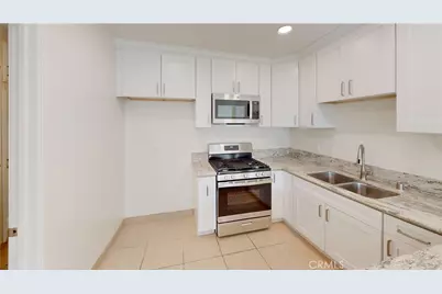 16652 Goldenwest #2, Huntington Beach, CA 92647 - Photo 1