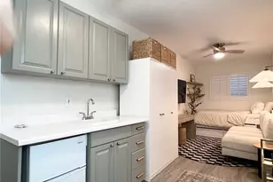 704 1/2 Marigold Ave, Corona del Mar, CA 92625 - Photo 1