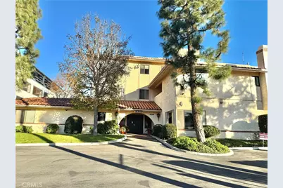 18900 Delaware Street #352, Huntington Beach, CA 92648 - Photo 1