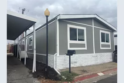 1097 N State Street #10, Hemet, CA 92543 - Photo 1