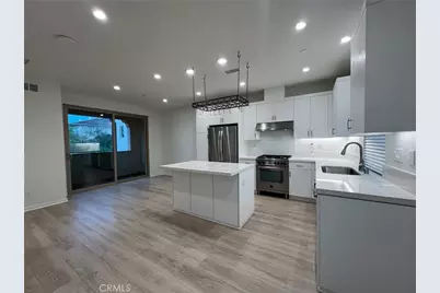 120 Trailing Comet, Irvine, CA 92618 - Photo 1