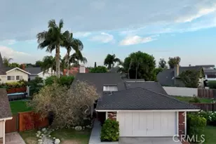 58 Fulton, Irvine, CA 92620 - Photo 1