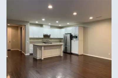 79 City Stroll, Irvine, CA 92620 - Photo 1