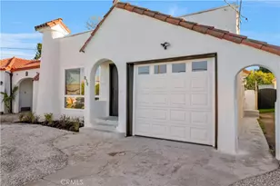 834 W 95th St, Los Angeles, CA 90044 - Photo 1