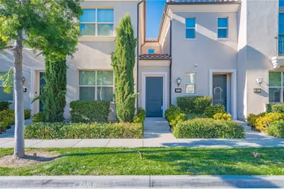 53 Henson, Irvine, CA 92620 - Photo 1