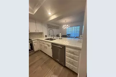 29 Woodleaf, Irvine, CA 92614 - Photo 1