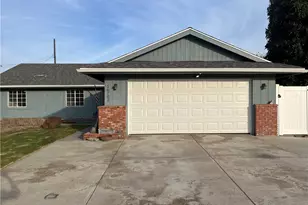 16702 Dale Vista Ln, Huntington Beach, CA 92647 - Photo 1