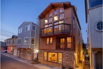 6 B Surfside, Surfside, CA 90743 - Photo 1