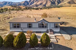 4500 Joshua Dr, Mountain Mesa, CA 93240 - Photo 1