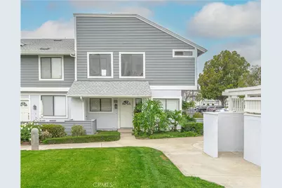 305 Huntington, Irvine, CA 92620 - Photo 1