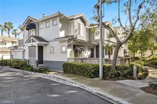 98 Carlsbad Ln, Aliso Viejo, CA 92656 - Photo 1