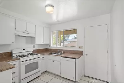 1218 Oxford Drive #C, Redlands, CA 92374 - Photo 1