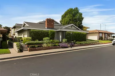 17021 Pinehurst, Huntington Beach, CA 92647 - Photo 1