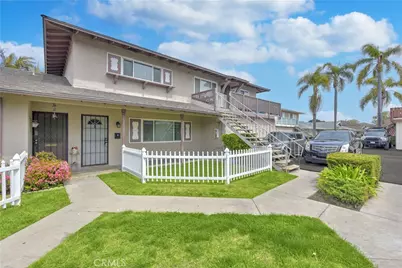 16652 Goldenwest #4, Huntington Beach, CA 92647 - Photo 1