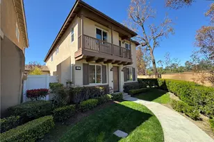 165 Kensington Park, Irvine, CA 92606 - Photo 1