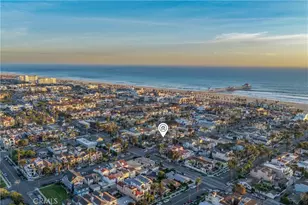 318 8th St, Huntington Beach, CA 92648 - Photo 1