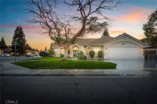 9317 Leslie Deann Ct, Bakersfield, CA 93312 - Photo 1