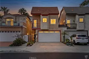 121 Alabama, Huntington Beach, CA 92648 - Photo 1