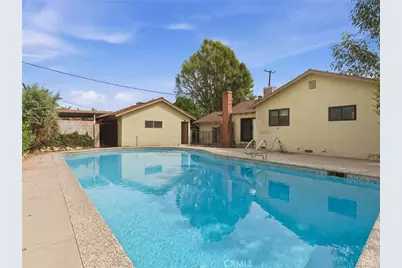10127 Foothill Boulevard, Sylmar, CA 91342 - Photo 1