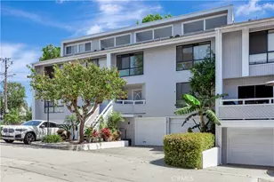 2 Escapade Ct, Newport Beach, CA 92663 - Photo 1