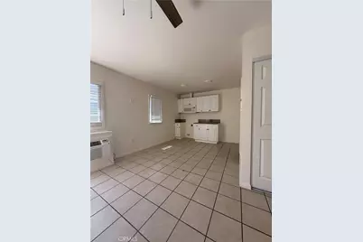 1127 Magnolia Avenue #10, Long Beach, CA 90813 - Photo 1