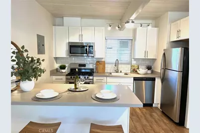 120 Roosevelt #17, Pasadena, CA 91107 - Photo 1