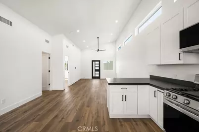 881 B Capital St, Costa Mesa, CA 92627 - Photo 1