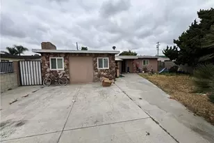 9841 W Chanticleer Rd, Anaheim, CA 92804 - Photo 1