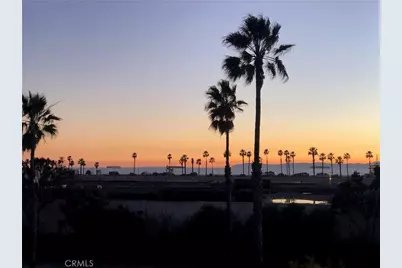 19575 Grandview, Huntington Beach, CA 92648 - Photo 1