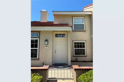 4 Wellesley, Irvine, CA 92612 - Photo 1