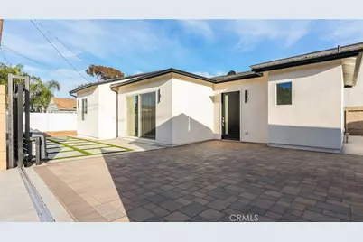 1822 Pomona Ave #B, Costa Mesa, CA 92627 - Photo 1