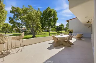 539 Vista Flora, Newport Beach, CA 92660 - Photo 1