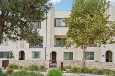 143 Frame, Irvine, CA 92618 - Photo 1